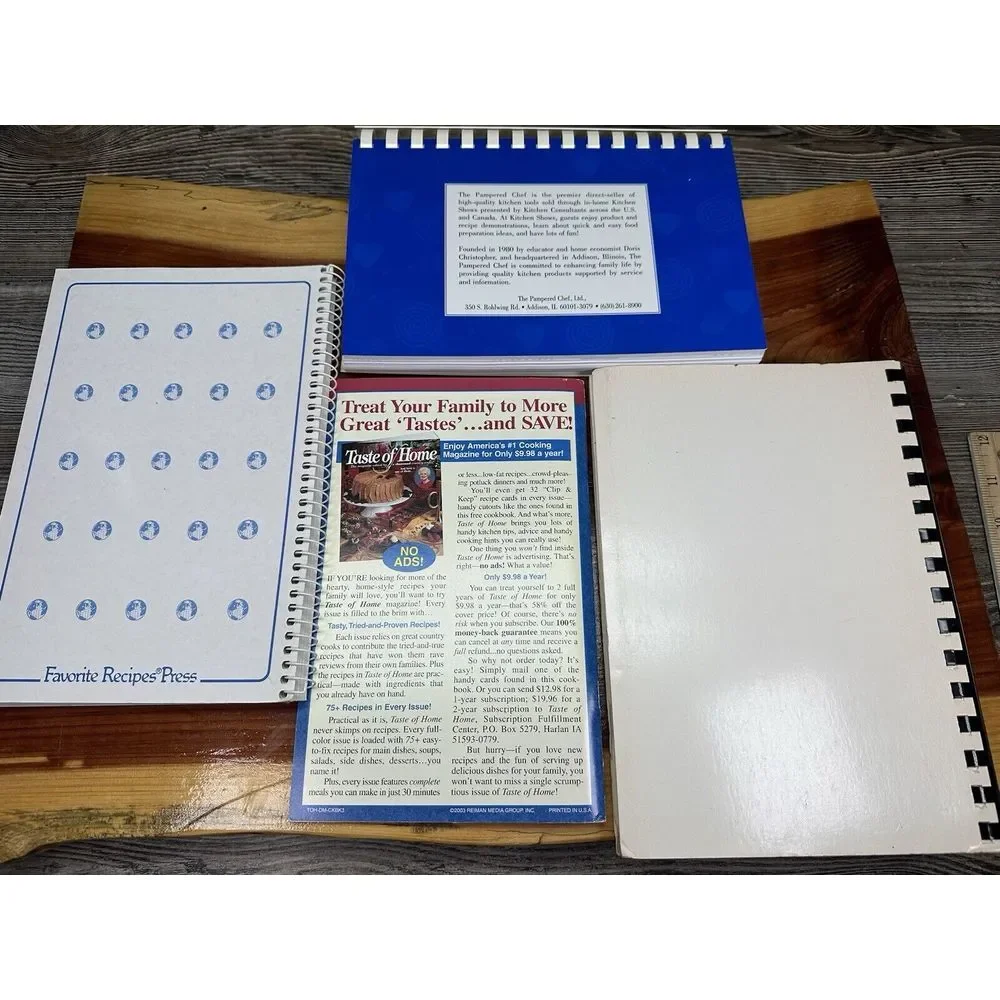 Lot Of Four Favorite Recipes Our Best Cooks Moose Bloomington IL Pampered Chef +